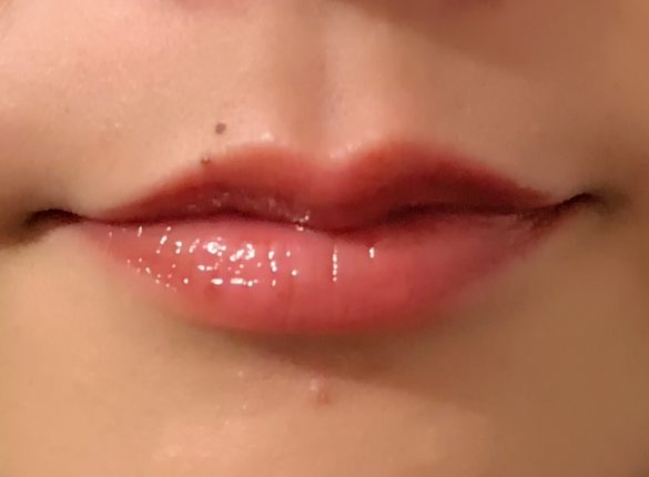 メンソレータム【リップフォンデュ】を塗ったところ