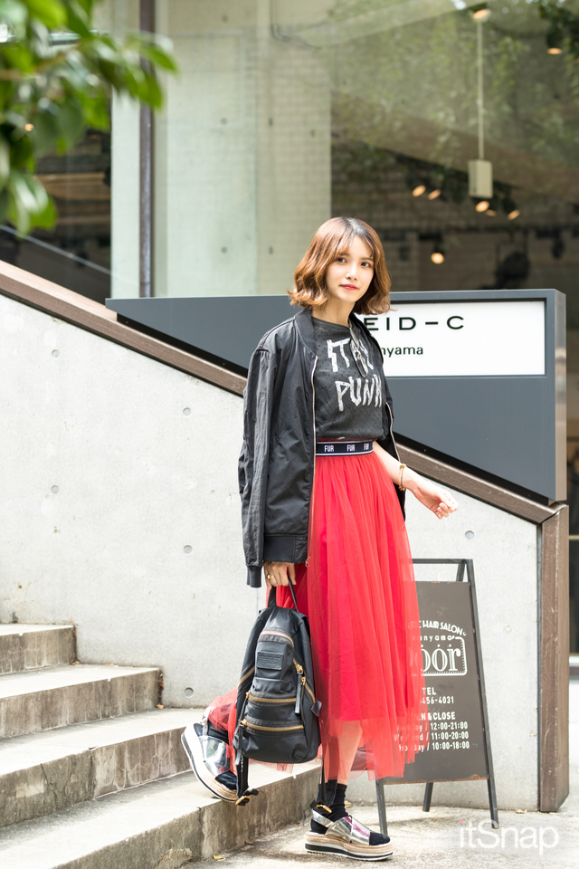 竹内彩香サン(167cm)