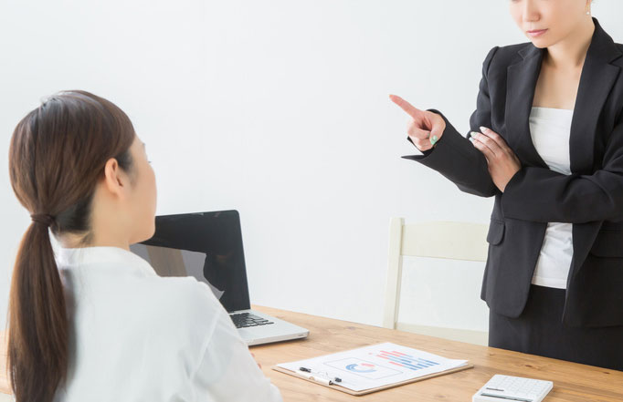 おばさん呼ばわりしてくるババアうぜえエエ！