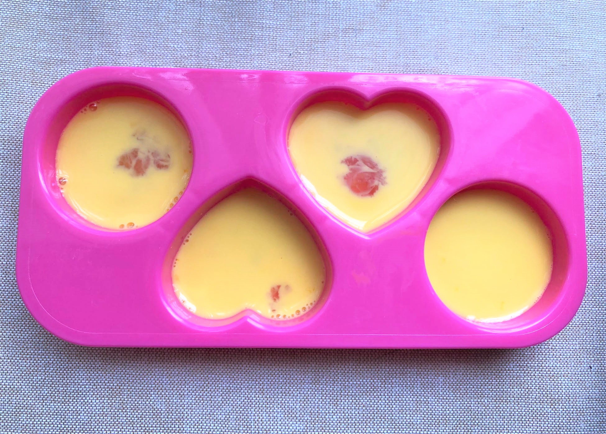 ハート型のオムレツ