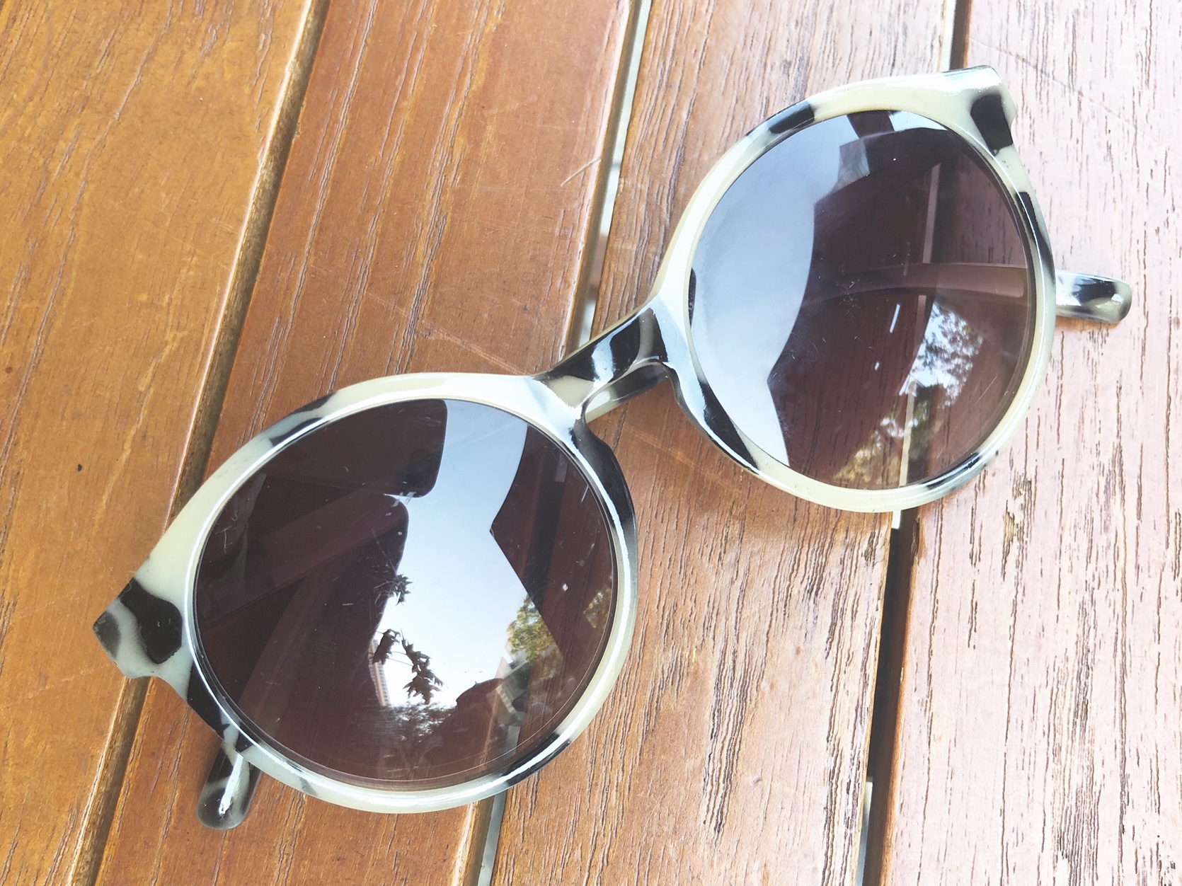 H&M　サングラス