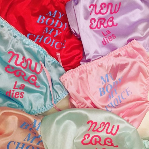 ニューエラレディース ショーツ