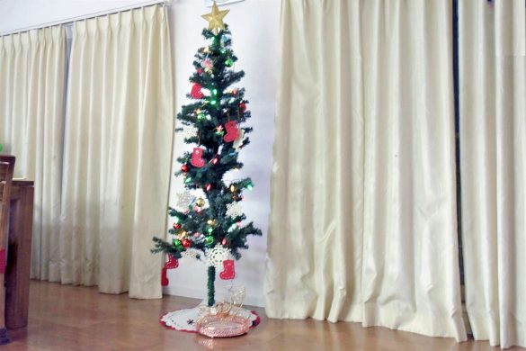 【LEDセットツリー180cm(AH)】2,772円（税別）ツリー横