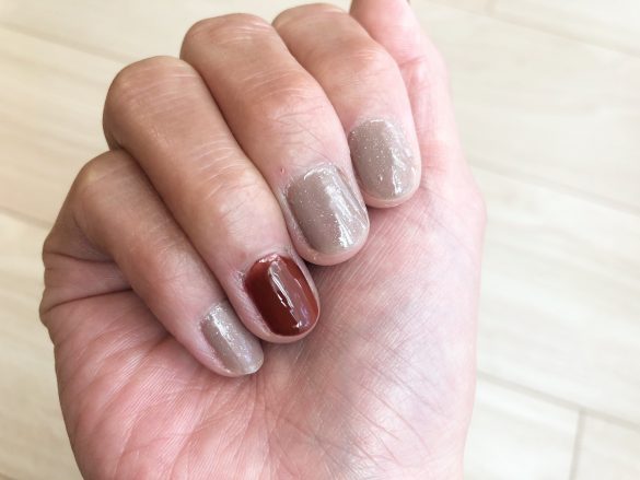 HOMEI【ウィークリージェル ブラウンカラー】［NE-44］Memory／［NE-6］Sacred Tree 各1,080円