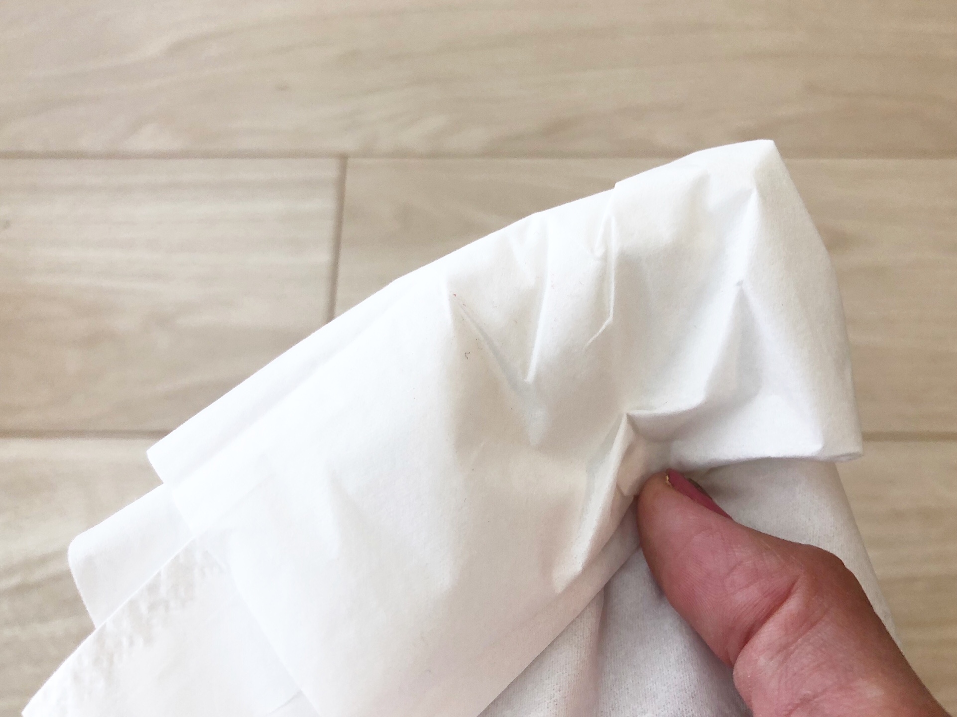 ティッシュでこすって驚き