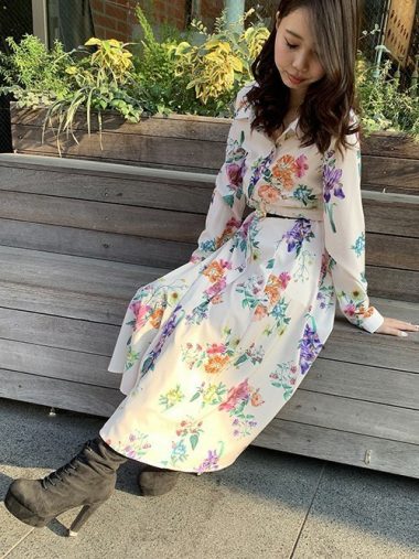 花柄ワンピース