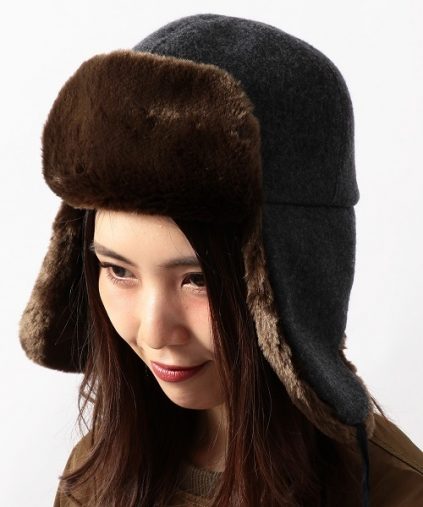 耳あてつき帽子