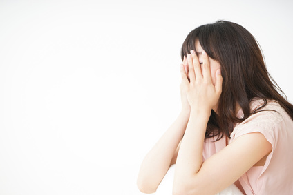 嫌媚マンに悩む女性