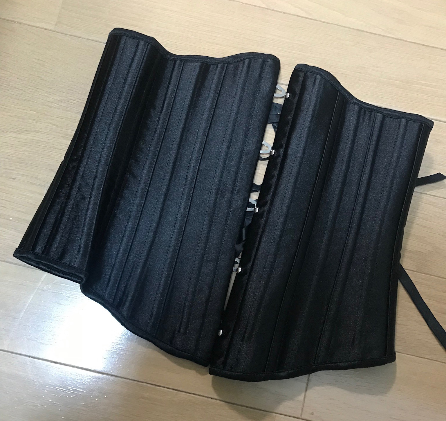 買わなきゃよかった／第2位：コルセット（2500円）