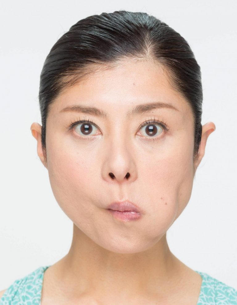 ほうれい線プレス1