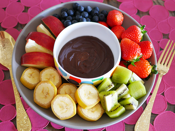 チョコレートフォンデュ（チョコフォンデュ）　盛りつけ