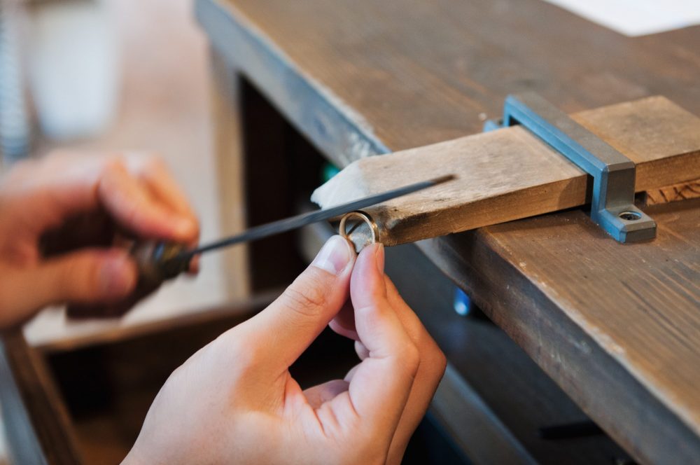 誕生日プレゼントは手作りの指輪