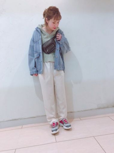 ブリーチデニム