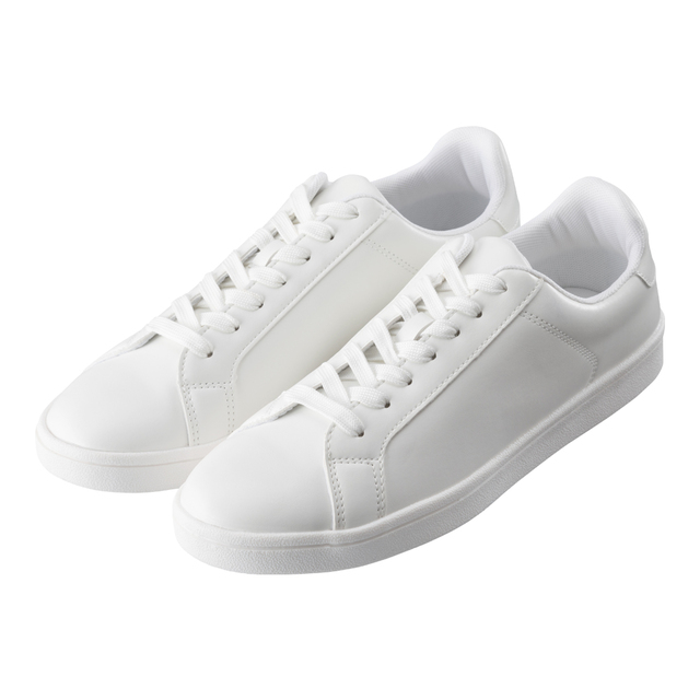 レザータッチスニーカー／GU公式サイトより