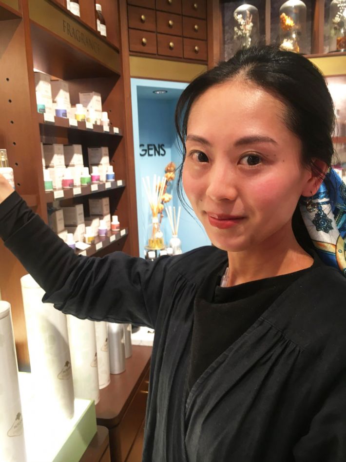 スタッフの山岸さん