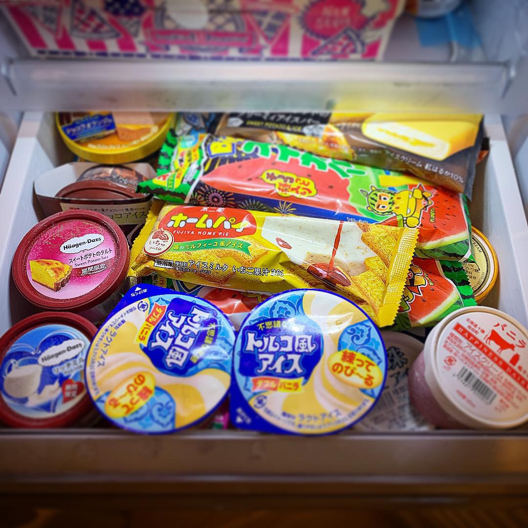 スティック、カップ、コーンアイス専用収納ボックス