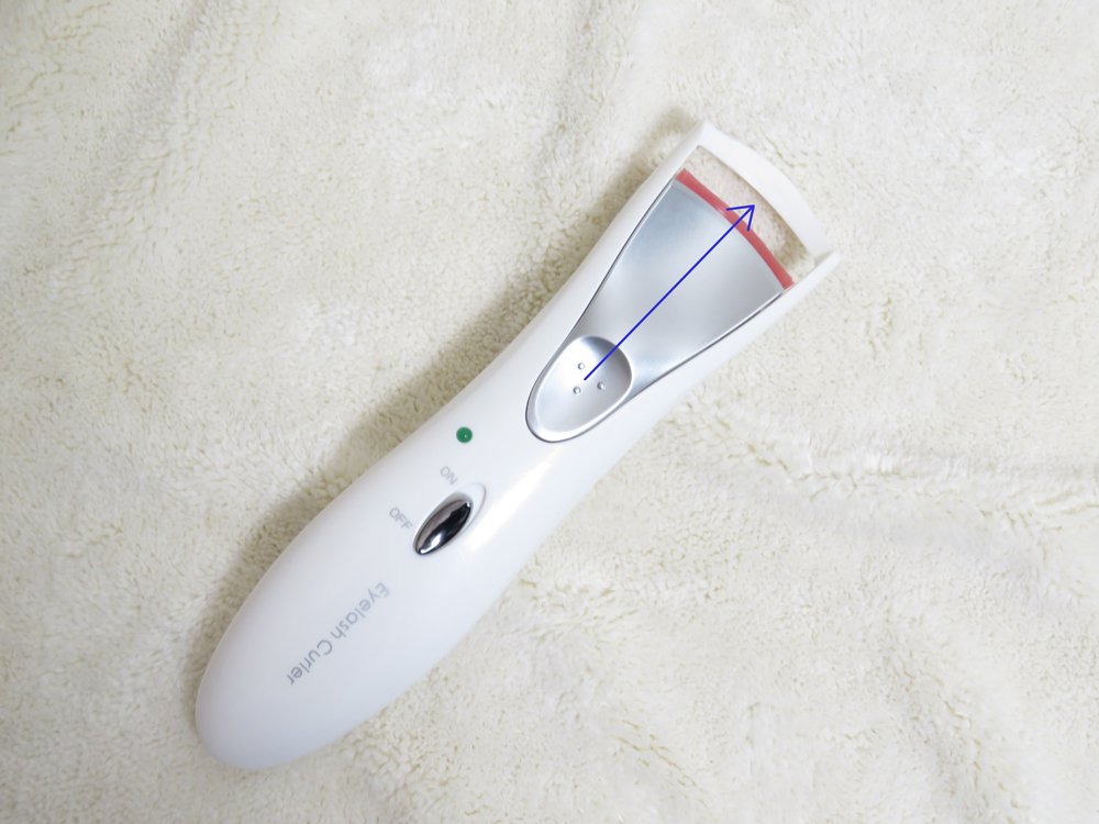 ニトリ・ホットアイラッシュカーラー（WH＆SI）