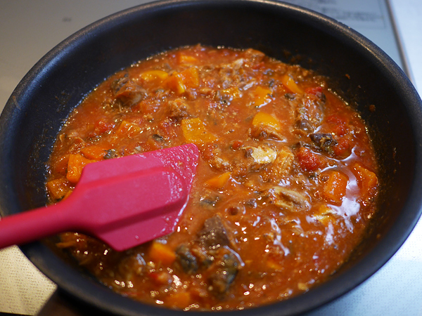 サバ味噌トマトのジンジャークスクス