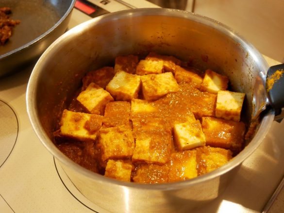 スパイスカレー体験会／厚揚げのカレー