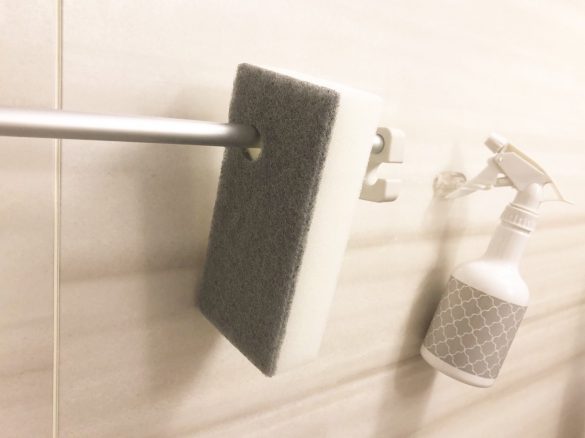 引っかけられるバススポンジ