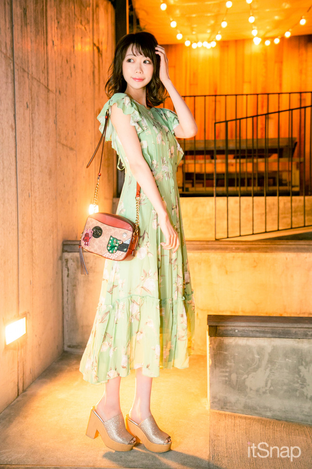 フリーモデル・松本彩花サン/21歳(163cm)