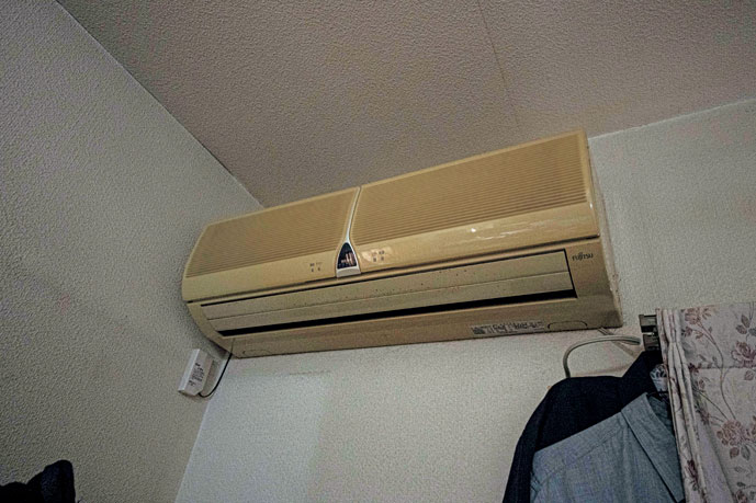 病気になる暮らし方　寝室