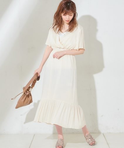 サマーブラックドレス