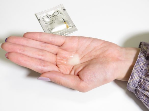 ファンケル「無添加エンリッチ ハリつや肌」ハリつや美容液