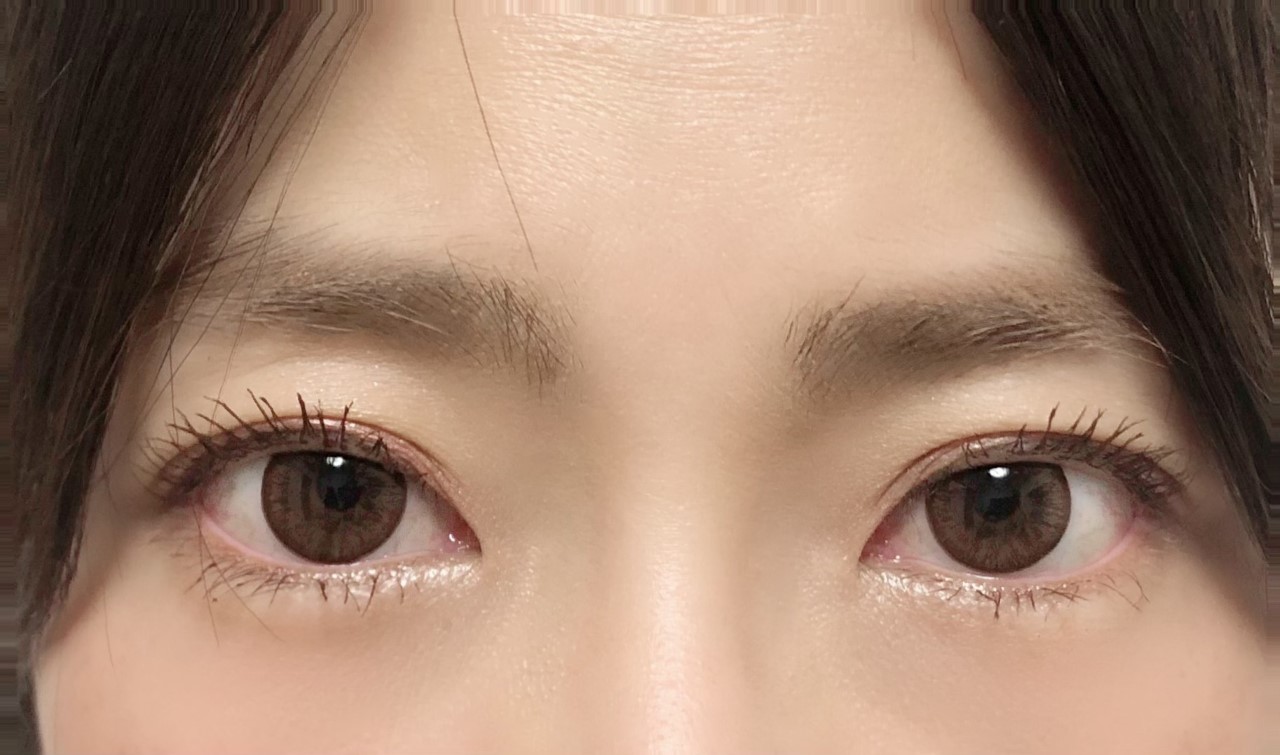 CLIO　[P59]　チェリーチョコ　1,296円(税込)　指原シャドウ　PLAZA　