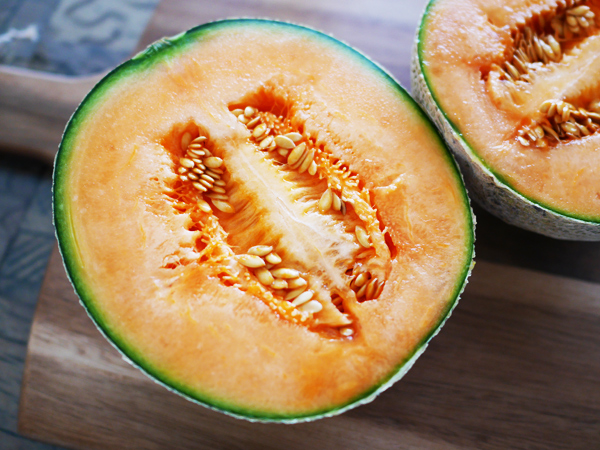 切り方　メロン