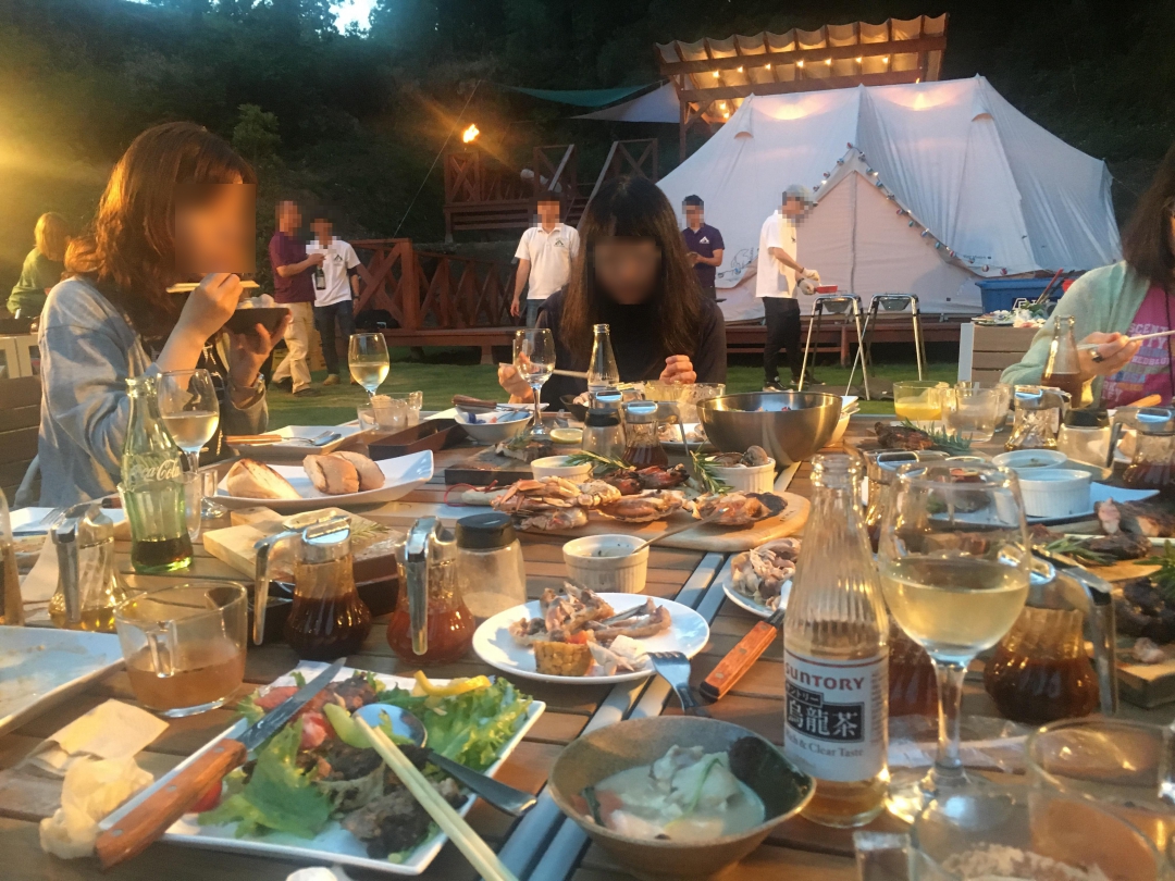 BBQの様子。こんなに食べたのに痩せました！
