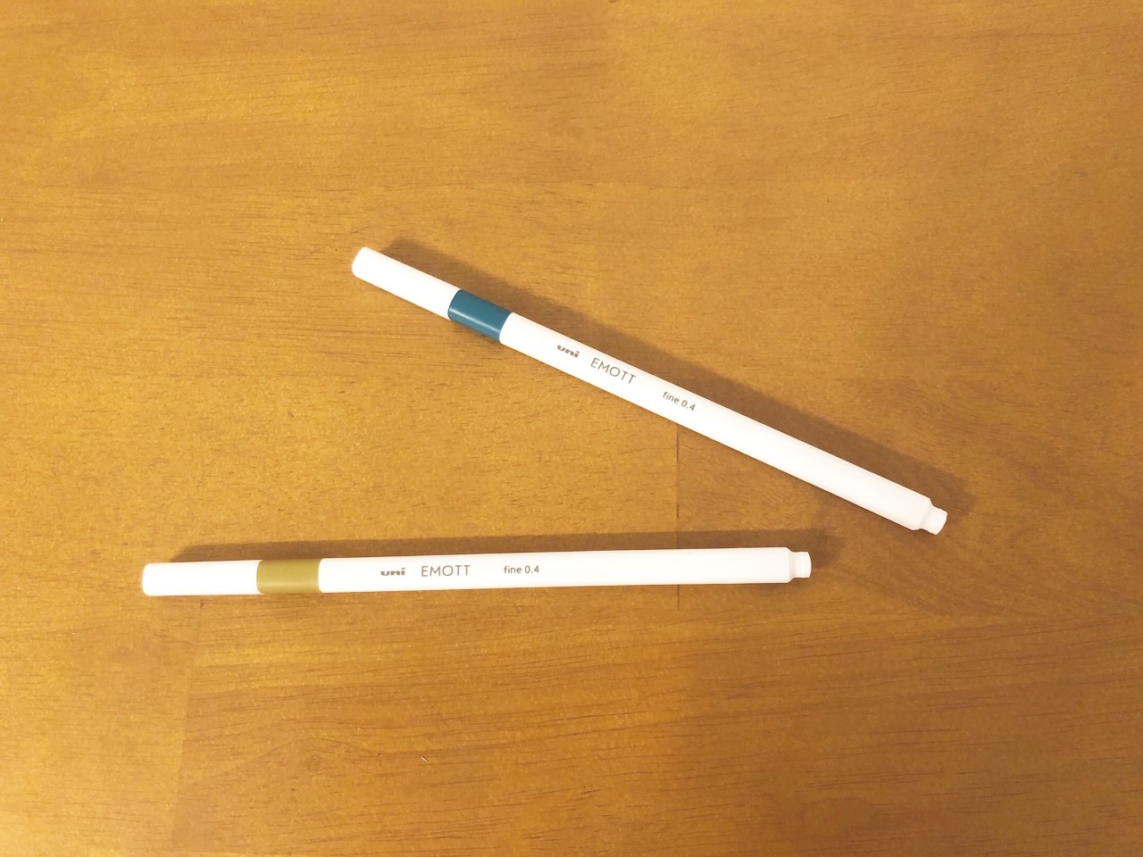 【EMOTT(エモット)】200円