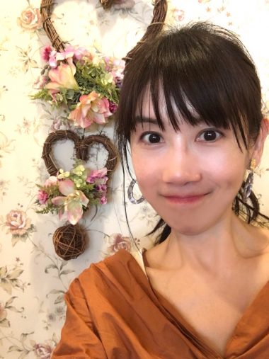 「ストロボクリーム」使用。華のあるメイクに。