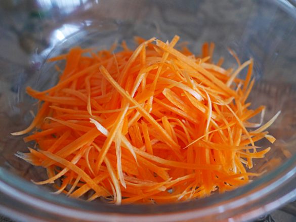 オシャレな野菜メニュー「キャロット・ラペ」を チャチャっと作るレシピ