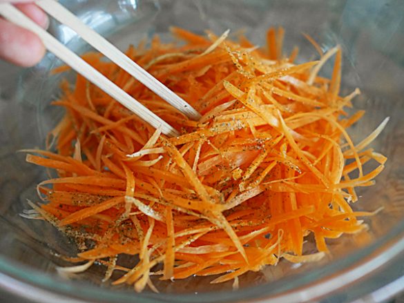 オシャレな野菜メニュー「キャロット・ラペ」を チャチャっと作るレシピ