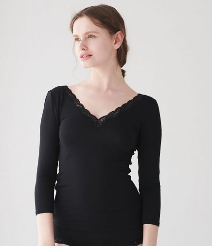 ピーチジョン「PJ UNDER It’sモイスティ9分袖」¥2680