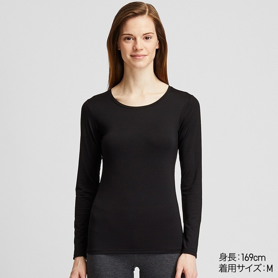 ユニクロ「ヒートテッククルーネックT（長袖）」￥990
