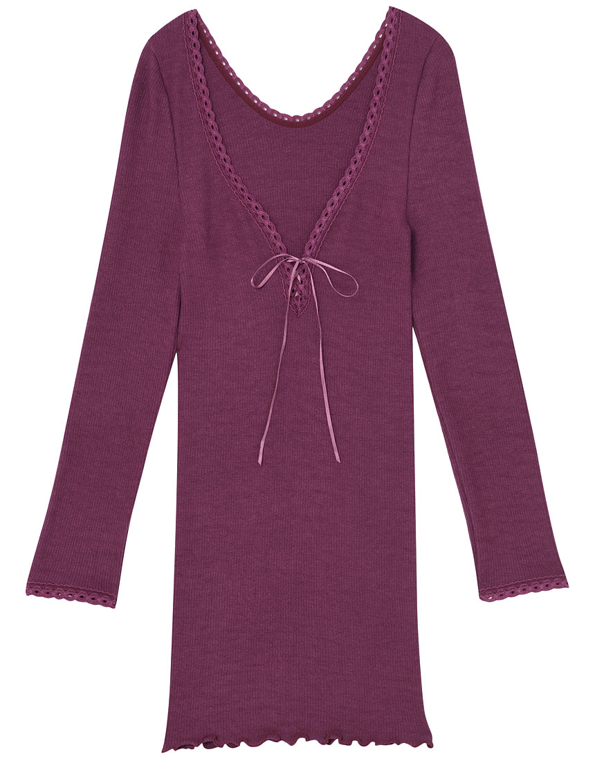 アンフィ「吸湿発熱素材であたたかい！　キャミソール」￥2500