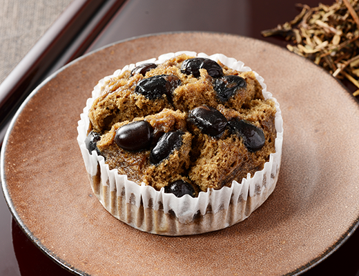 ローソン「ほうじ茶とミルクの蒸しぱん」135円