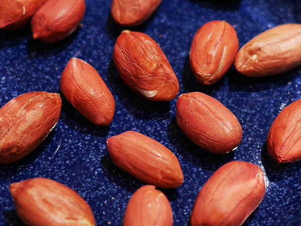 ピーナッツはナッツではなく、豆。ナッツ以上の嬉しい美容効果とは…