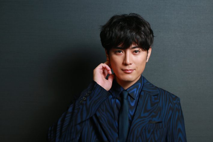 間宮祥太朗さん