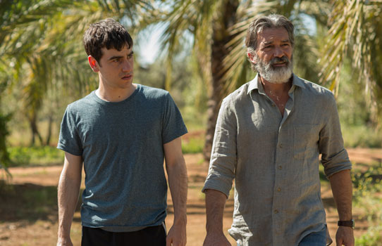 『ライフ・イットセルフ 未来に続く物語』より