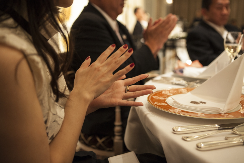 結婚式　披露宴　友人