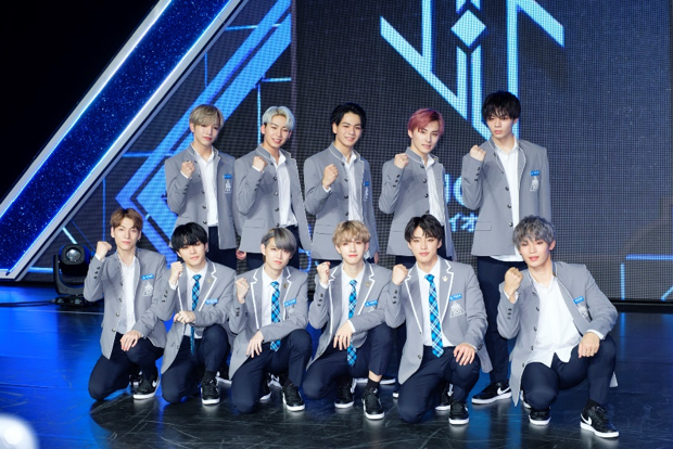 『PRODUCE 101 JAPAN』からデューする「JO1(ジェイオーワン)」のメンバー11名 （写真左上から）大平祥生、川尻蓮、豆原一成、川西拓実、鶴房汐音 金城碧海、木全翔也、白岩瑠姫、佐藤景瑚、河野純喜、與那城奨