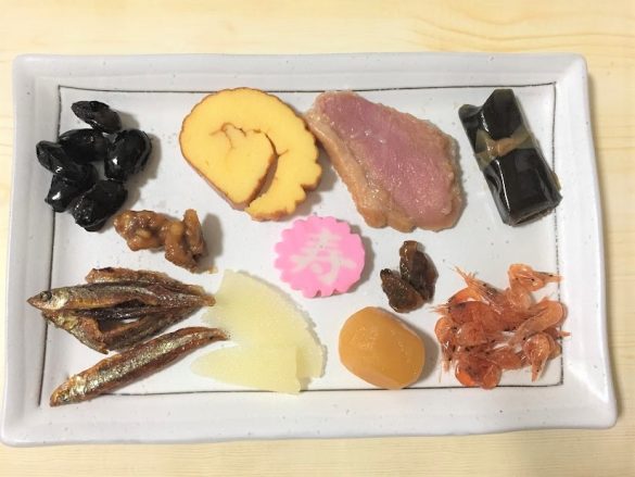 ローソンストア100「100円おせち」