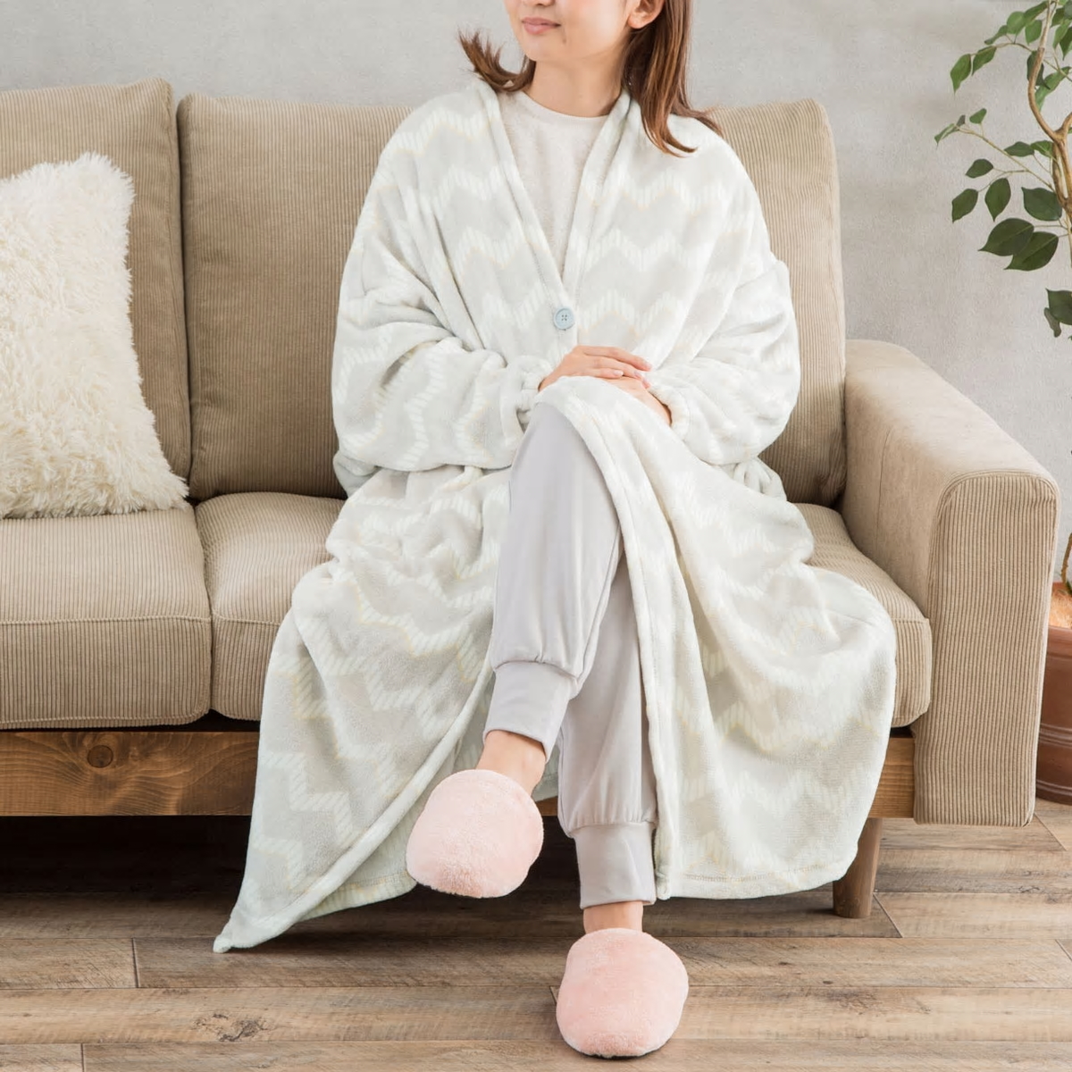 「着る毛布」1,843円