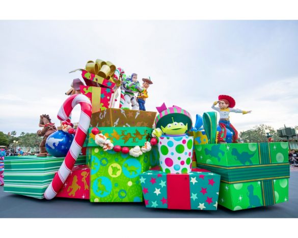 東京ディズニーランド「ディズニー・クリスマス・ストーリーズ」