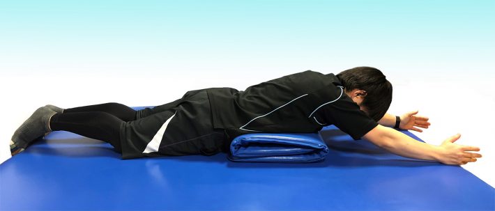 背筋を鍛えるためのエクササイズ1