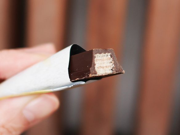 「キットカット ショコラトリー　カカオフルーツチョコレート」