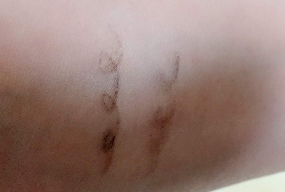 アイブロウコート　100円　ダイソーのコスメブランド「U R GLAM（ユーアーグラム）」